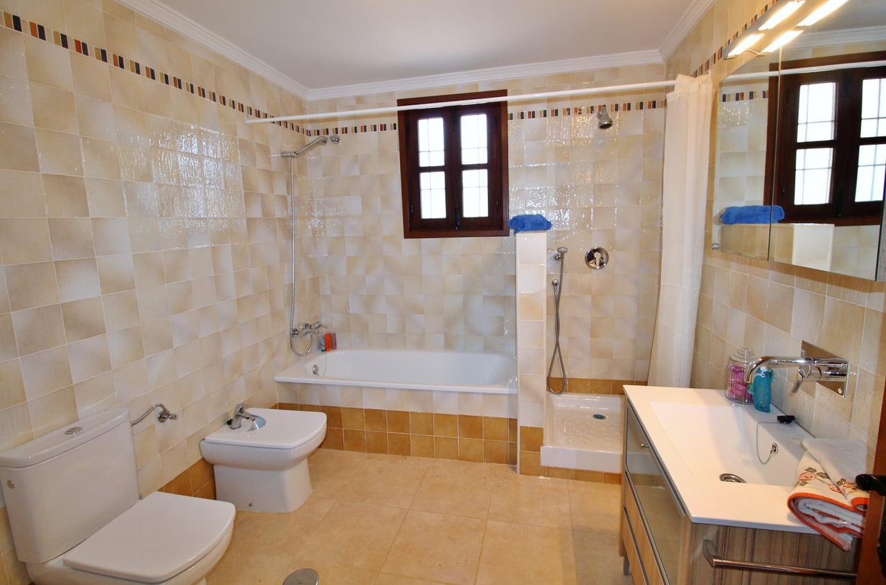 Villa El Crucero With Pool And Jacuzzi Spainsunrentals 1035 Nerja Eksteriør bilde